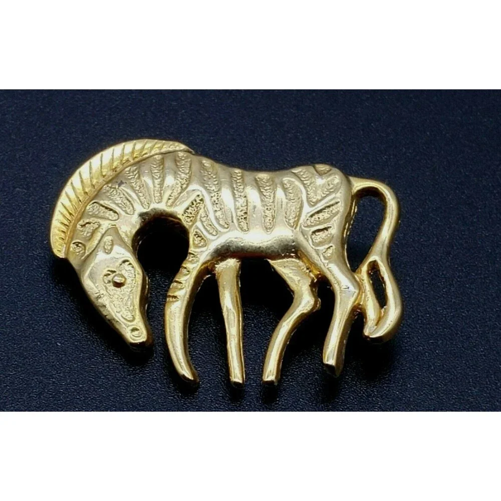Zebra Animal Figural Brooch Pin Gold Tone Metal Shiny African Safari Vintage